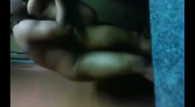 Indiano Sesso Video: Orissa Cameriera Prende Scopata da Lei Capo 2 min 10 sec
