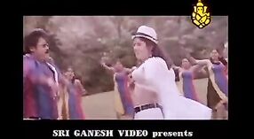 Desi Girls en la Música: Un Video de Sexo Caliente y Humeante 0 mín. 50 sec
