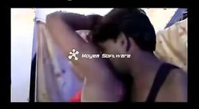 인도 성 동영상을 갖춘 귀여운 커플 2 최소 20 초