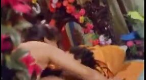 Indiase schoonheid wordt hard geneukt in porno video 2 min 20 sec