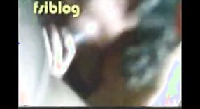 Ấn độ tình dục video có một nóng Mallu người giúp việc đưa một mãnh liệt thổi kèn 4 tối thiểu 00 sn