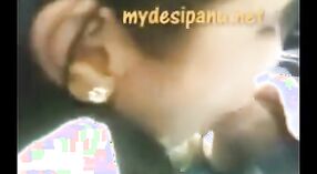 El nuevo escándalo de Desi girl con un video porno popular 7 mín. 00 sec