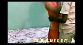 印度性爱录像带，有一个desi女孩和她的阵风 4 敏 20 sec