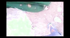 فيديو جنسي هندي يعرض ظبي من القرية يعطي جنس فموي مشبع بالبخار 1 دقيقة 10 ثانية