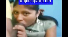 فيديو جنسي هندي يعرض (رينو) ، أم مثيرة من (مومباي 2 دقيقة 20 ثانية