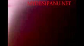 ஜலந்தரிடமிருந்து ஒரு கவர்ச்சியான பாபி இடம்பெறும் இந்திய செக்ஸ் வீடியோ 5 நிமிடம் 00 நொடி