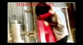 Indiase seks video ' s van een desi meisje eerste tijd met haar neef 3 min 10 sec