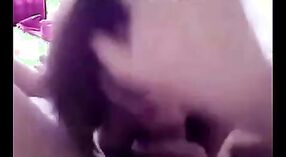 Çağrı merkezinden bir kızın ve ekibinin ustalıkla hazırlanmış pornosunun yer aldığı Hint seks videosu 2 dakika 10 saniyelik