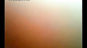 ಭಾರತೀಯ ಸೆಕ್ಸ್ ವೀಡಿಯೊಗಳು vizag bhabi ಒಂದು choco-ಅದ್ದು ಕೋಳಿ ಹೀರುವ ಒಳಗೊಂಡ 1 ನಿಮಿಷ 00 ಸೆಕೆಂಡು