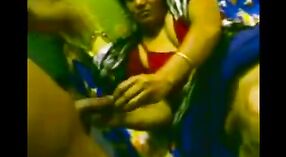 Des filles Desi dans une vidéo porno amateur se font baiser par un jeune devar 7 minute 00 sec