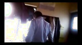 देसी लड़की द्वारा गड़बड़ हो जाता है युवा देवर में भारतीय सेक्स वीडियो 2 मिन 50 एसईसी