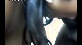 Desi摩洛伊斯兰解放阵线家庭主妇在相机上给爱人一个强烈的口交 0 敏 0 sec