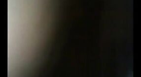 অপেশাদার দেশি বান্ধবী পর্ন ভিডিওতে একটি পিওভ ব্লজব দেয় 4 মিন 30 সেকেন্ড