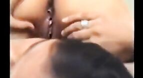 Amador Desi menina dá um quente POV boquete neste vídeo pornô 18 minuto 20 SEC
