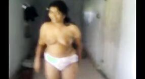 Desi Married Aunty Gives Blowjob to Her Husband's Lund 1 min 00 sec