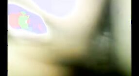 দেশি খোকামনি এবং তার প্রেমিকের সেক্স রয়েছে 2 মিন 40 সেকেন্ড