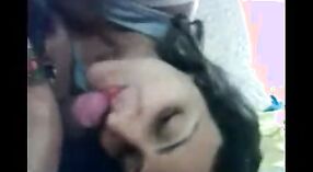भारतीय शौकिया युगल इस गर्म वीडियो में सेक्स दृश्यों की पड़ताल 2 मिन 20 एसईसी