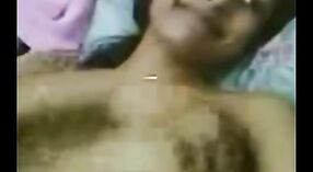 Desi Milf krijgt Hard en Wild in Indiase Porno Video 0 min 0 sec