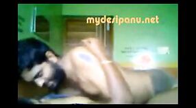 业余印度性爱视频，特色是Anjum，一个性感的Bhabi 2 敏 00 sec