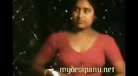Hint seks videolar featuring the eş arasında Ranu ve ona arkadaş MMS 2 dakika 00 saniyelik