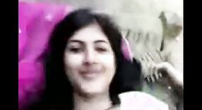 Дези-девушка Ниту Чауриха занимается сексом со своим парнем 0 минута 50 сек