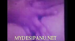 ಭಾರತೀಯ ಸೆಕ್ಸ್ ಚಿತ್ರದಲ್ಲಿ ದೇಸಿ ನಟಿ ನಗ್ನ ನೃತ್ಯ ಪ್ರದರ್ಶನ 1 ನಿಮಿಷ 40 ಸೆಕೆಂಡು
