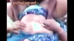 Amateurclips der Outdoor-Sexszene eines bangladeschischen Mädchens 2 min 00 s