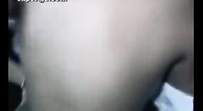 ಚರ್ಭಿಯಿಳಿಸುವುದು ಮತ್ತು ಮಾದಕ ದೆಹಲಿ ಬೆಡಗಿ ಒಳಗೊಂಡ ಭಾರತೀಯ ಸೆಕ್ಸ್ ವಿಡಿಯೋ 0 ನಿಮಿಷ 40 ಸೆಕೆಂಡು