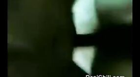 Desi Girl Mounika在免费的色情视频中与MMS顽皮 6 敏 20 sec