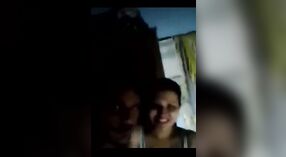 Indiano sesso video con un popolare insegnante e il suo studente 3 min 50 sec