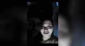 Indiano sesso video con un popolare insegnante e il suo studente 0 min 40 sec