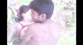 Amateur Indian sex video featuring a call girl from the Jute field 3 min 00 sec