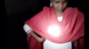Indiase seks video featuring een hired meisje van de Zuid-Indiase dorp 0 min 0 sec