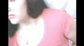 Hd video Saka Seksi Nggantheng Bhabhi karo partner rahasia 1 min 40 sec
