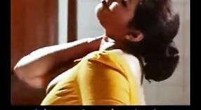 Amateur Desi Aunty's Video de Sexo en Casa 0 mín. 0 sec