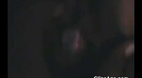 भारतीय सेक्स वीडियो के एक देसी लड़की नीचे अलग करना और बंद दिखा रहा है उसके नग्न संपत्ति 3 मिन 20 एसईसी