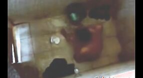 Indiase verpleegster bad video vastgelegd op het dak van haar huis 3 min 50 sec