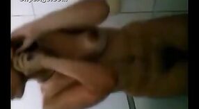 ಪಾಕಿಸ್ತಾನದ ಯುವತಿ ಅಲಿಶಾಳ ಸ್ವಯಂ ನಿರ್ಮಿತ ಸ್ನಾನದ ವಿಡಿಯೋ ಒಳಗೊಂಡ ಭಾರತೀಯ ಸೆಕ್ಸ್ ವಿಡಿಯೋ 1 ನಿಮಿಷ 30 ಸೆಕೆಂಡು