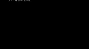 ভারতীয় এসকর্ট লেডি তার নিয়মিত গ্রাহক দ্বারা উন্মুক্ত এবং কঠোরভাবে চোদা 2 মিন 00 সেকেন্ড