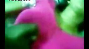 Tesão bangladeshi menina fica exposta e fodida no vídeo pornô 2 minuto 50 SEC