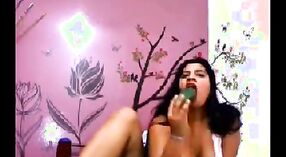 Spectacle en direct Sexy de Desi Bhabi Amateur sur Skype 5 minute 00 sec