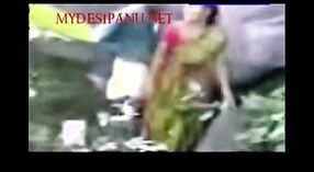 印度性爱视频以安得拉·巴比（Andhra Bhabi）的性交户外 1 敏 00 sec