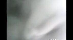 印度色情视频以年轻的孟加拉女仆Jinu为特色 3 敏 20 sec