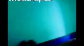 فيديو جنسي هندي يعرض (ديزي ظبي 0 دقيقة 0 ثانية