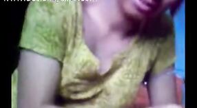 Vidéo de sexe indien mettant en vedette tante et fils dans du porno gratuit 1 minute 40 sec