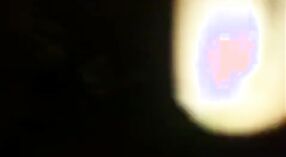 ಕೂದಲಿನ ತುಲ್ಲು ಭಾಬಿ ಮತ್ತು ಅವಳ ಸ್ನೇಹಿತನನ್ನು ಒಳಗೊಂಡ ಭಾರತೀಯ ಸೆಕ್ಸ್ ವೀಡಿಯೊಗಳು 7 ನಿಮಿಷ 20 ಸೆಕೆಂಡು