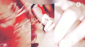 भारतीय हौशी लेक्सी रोनीच्या मिस्टरडिक आणि बीबीसीला गरम हँडजॉब देते 2 मिन 30 सेकंद