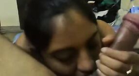 Video seks Tamil biru-panas dengan pasangan muda 0 min 0 sec