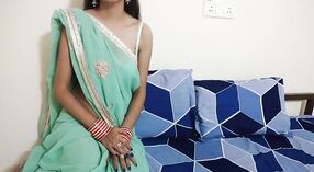 ಭಾರತೀಯ ವೆಬ್ ಸರಣಿ ಹವಾಸ್ ಸಂಚಿಕೆ 1: ದೇವರ ಭಾಭಿಯೊಂದಿಗೆ ಅತ್ಯಂತ ಸೆಕ್ಸ್ ದೃಶ್ಯ 0 ನಿಮಿಷ 40 ಸೆಕೆಂಡು