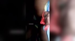 Seksi Bengalce Kız Sevgilisi ile Seks Yapıyor 3 dakika 20 saniyelik